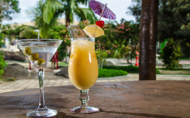 Hotel Mil Flores