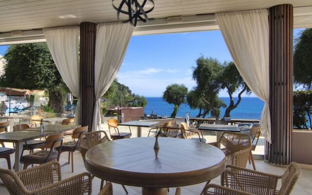 Valtos Beach Hotel