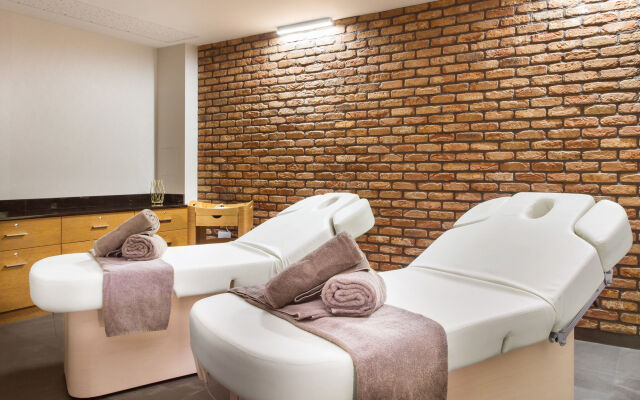 Grano Hotel**** Gdańsk Riverside (dawniej Hotel Almond Business &SPA)