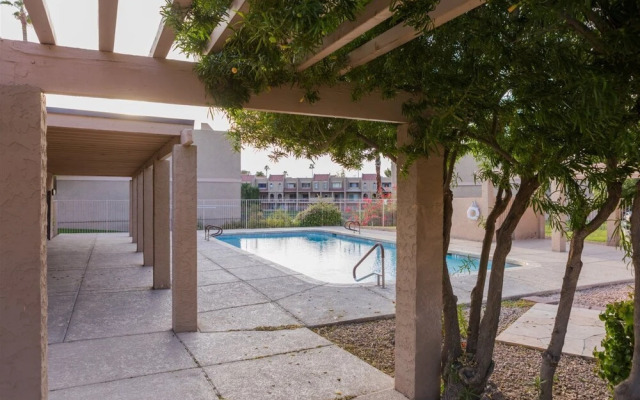 2524 Mesa