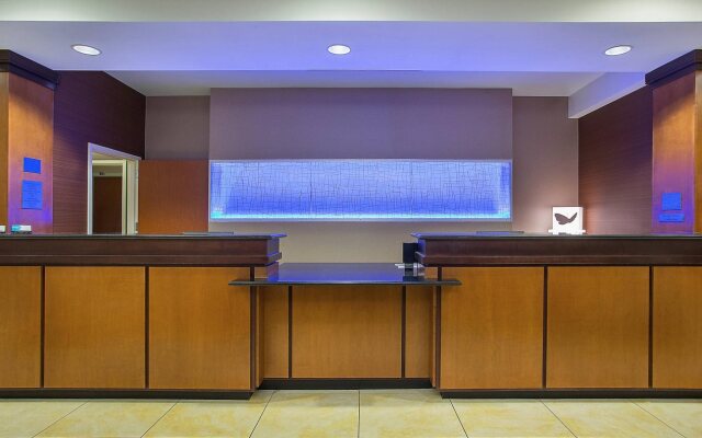 Fairfield Inn & Suites by Marriott Louisville East
