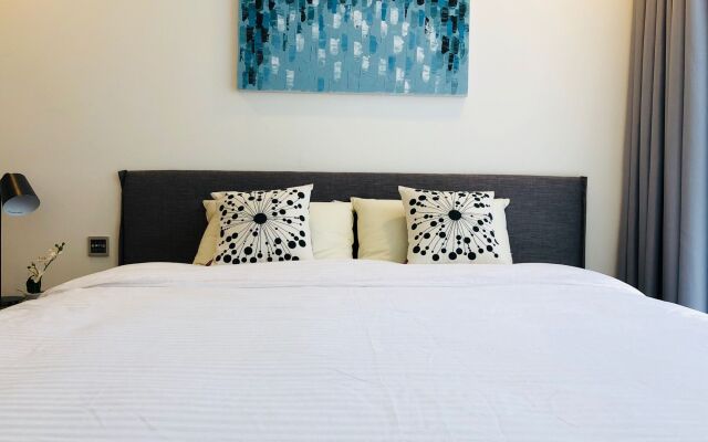 River View Apartment & Hotel