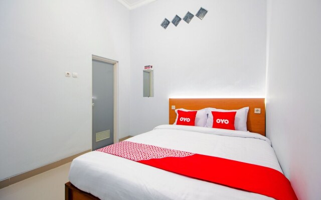 Permana Guesthouse Syariah by OYO Rooms