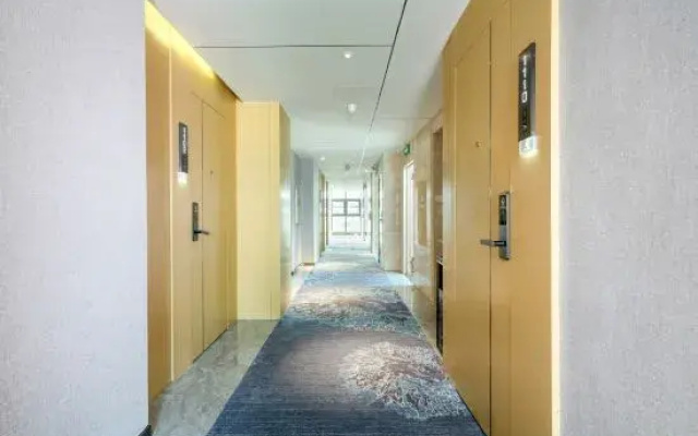 Ou Si Ka lnternational Hotel
