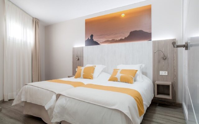 Corona Roja Apartments