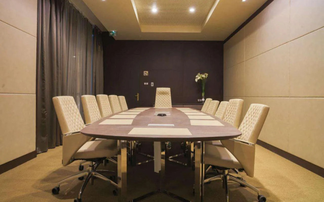 The Legacy Luxury Hotel, Algiers