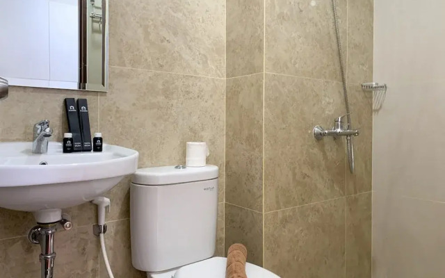 Minimalist Studio At Transpark Cibubur Apartment