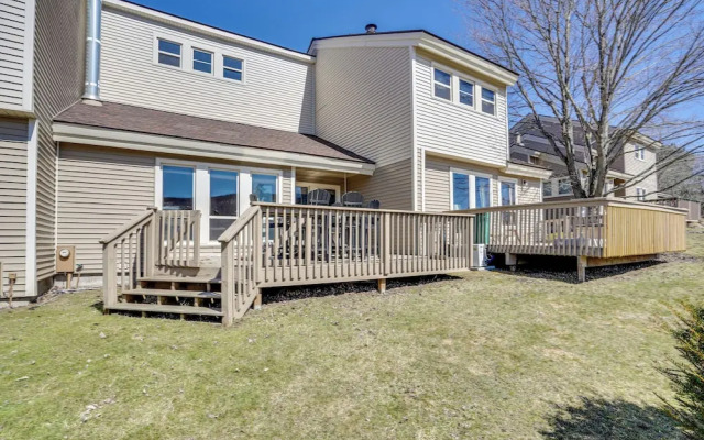 Charming Townhome - Walk to Greek Peak Mountain!