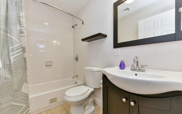 Beautiful 2br/2ba in South End by Domio
