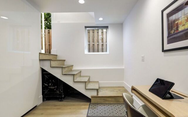 Secret Garden on Top of Queen Anne