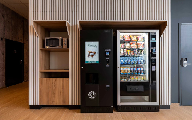 B&B HOTEL Valenciennes Onnaing