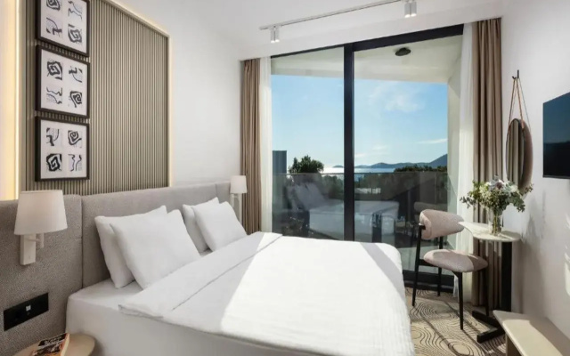 Seesea Hotel