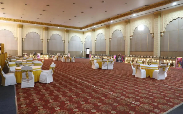 Gadiraju Palace Convention Centre & Hotel