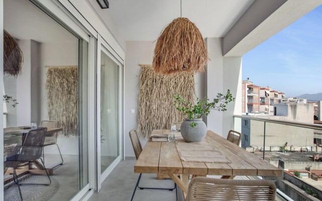Sanders Old Port - Cozy 1-bdr. Apt. w/ Balcony