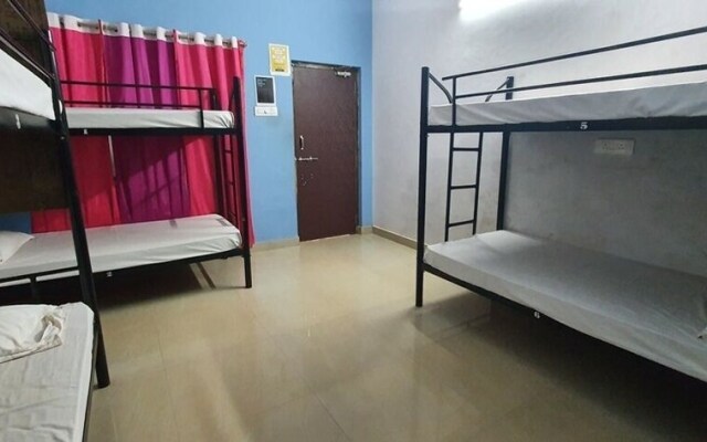 HosteLife Gokarna