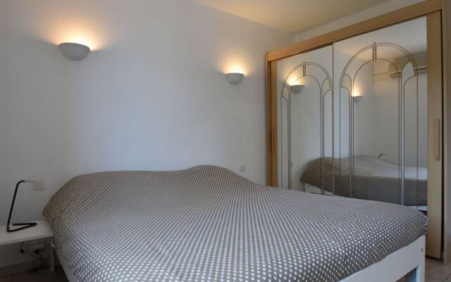 Spacious Villa in Var With Swimming Pool