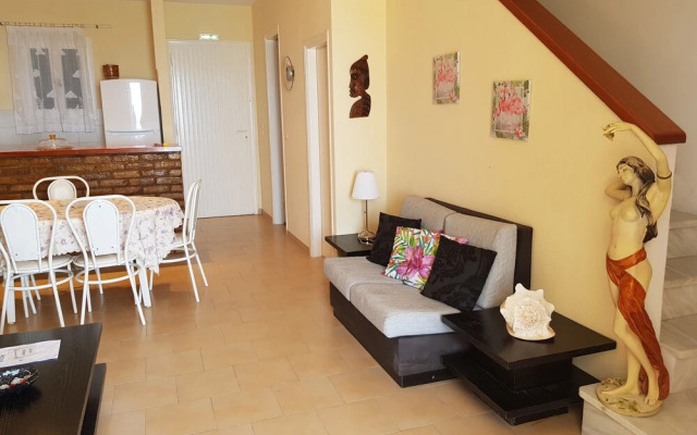 Menigos AA2 n o62 SeaView 2Bedroom