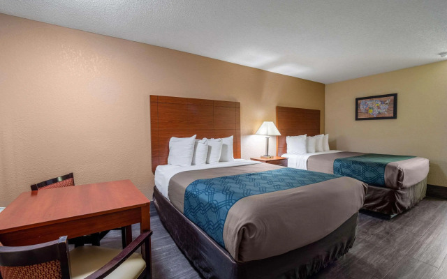 Econo Lodge Inn & Suites Cayce I-26 Airport