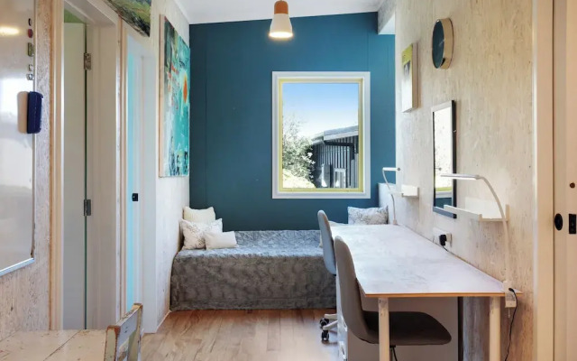 Artist's Colourful Casa with Spa Pool