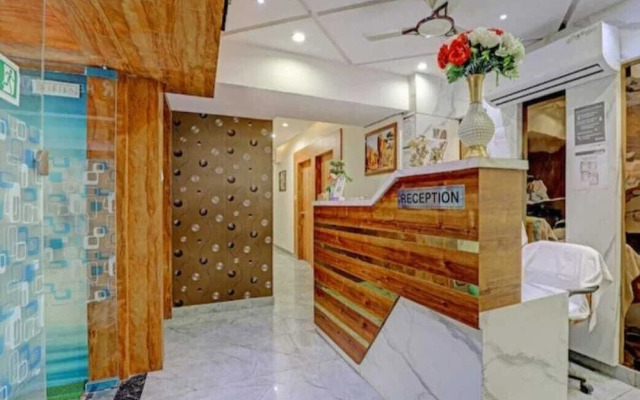 Collection O 87410 Hotel Karnavati