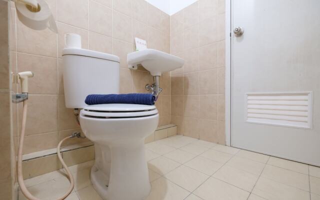 Green Bay Pluit Apartment with Sofa Bed