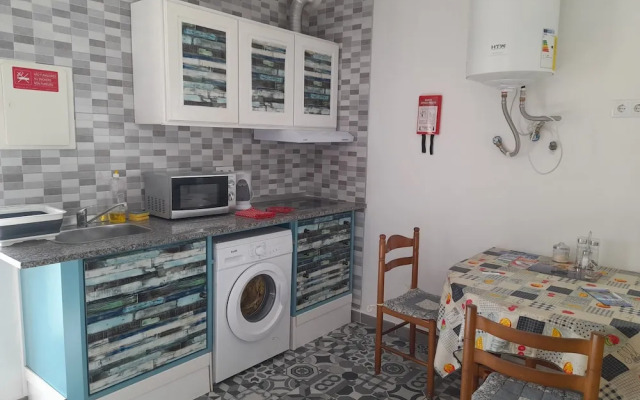 Tropicana Holiday Apartments