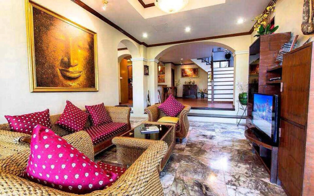 Baan Sawadee Villa