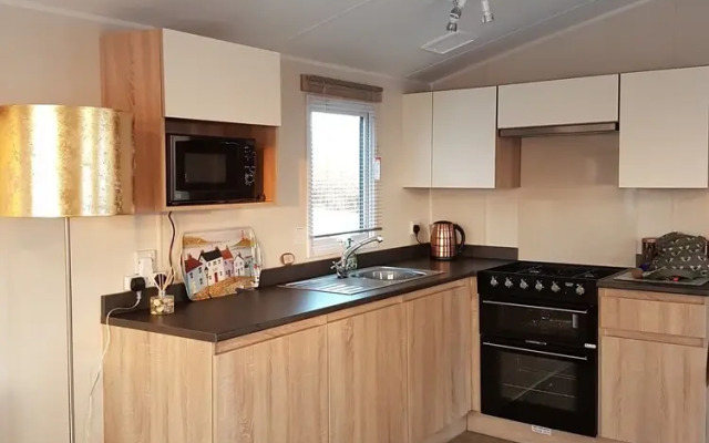 Ashford Retreat Tarka Holiday Park