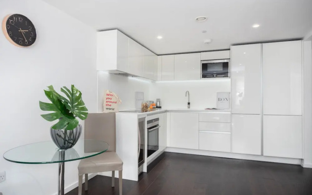 One bedroom apartment Old Street