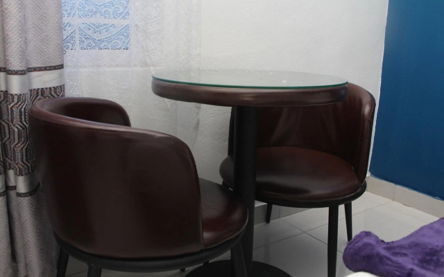 The White House Lodge