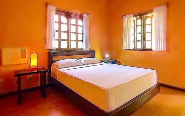 Puesta del Sol Beach Bungalows