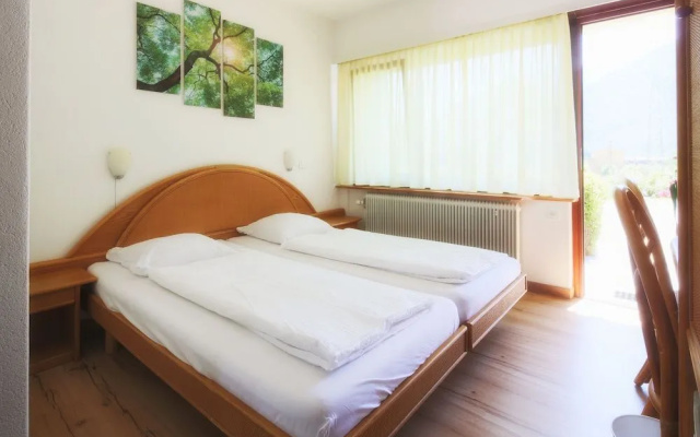 Bamboohouse Motel Riazzino