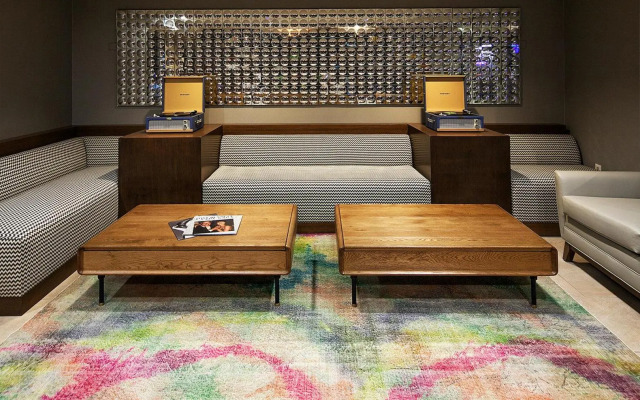 The Kinney - Venice Beach