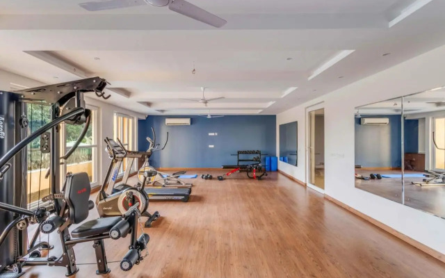 Pebble 1 BHK Apartment by tisyastays