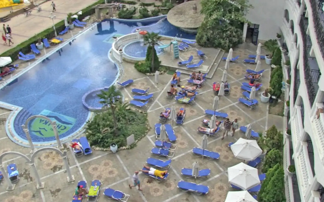 Chaika Beach Resort