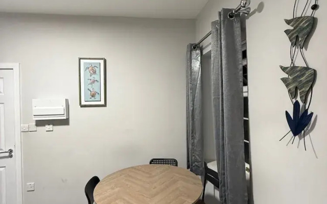 Coastal Comfort City Centre Condo