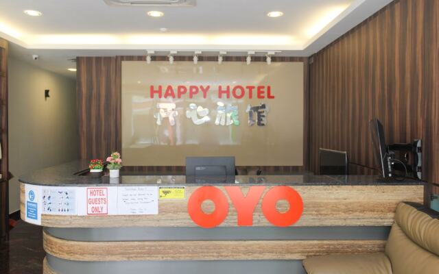 OYO 90027 Happy Hotel