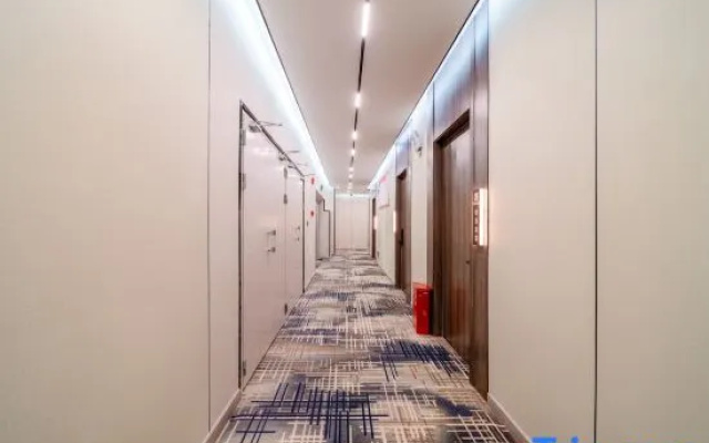 Yihan Hotel Zhijin County