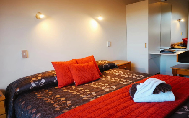 Aston Court Motel Blenheim – Guest Rooms – Blenheim