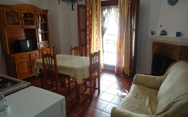 Apartamentos Rurales Las Chimeneas