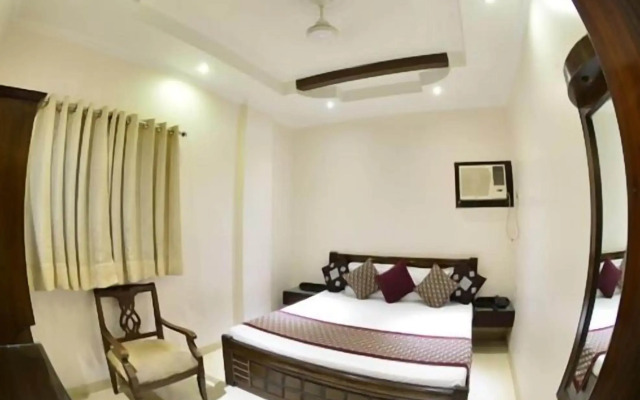 Hotel Amax Inn