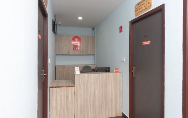 OYO 16117 Grace Residency