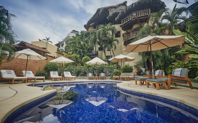 La Villa Luz Adults Only