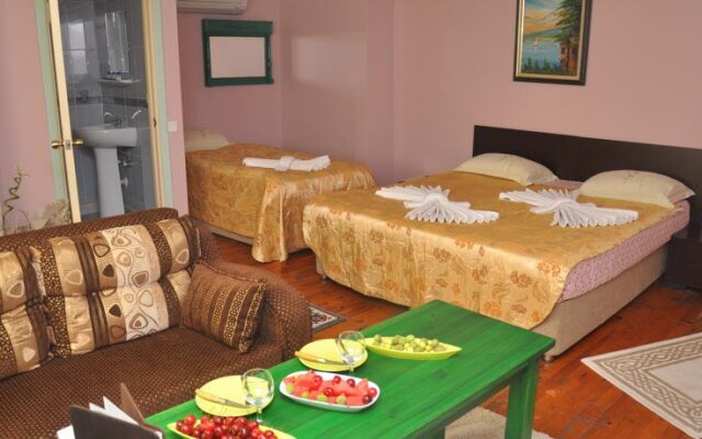 Kirkpinar Yesil Hotel