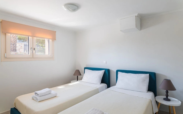 Naftilos Residences I