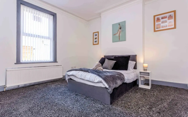 Host Stay Bambro Apartment
