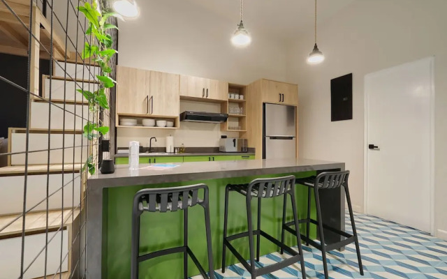 La Manzana by Wynwood House