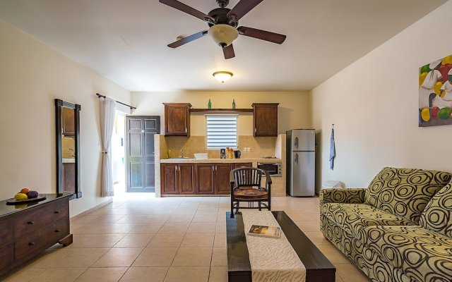 Amalia Apartments - Adults only in Willemstad, Curacao from 103$, photos, reviews - zenhotels.com