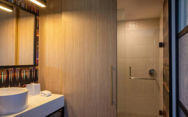 Aloft Guadalajara Sur