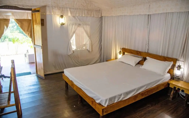 Greetoe Camp Panna